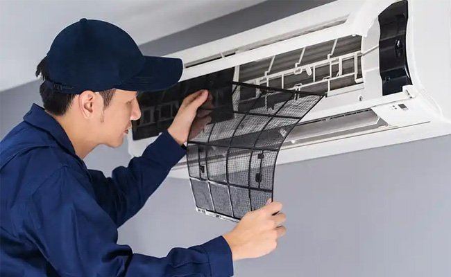 AC Filter Replacement by Expert Technicians in Muscat